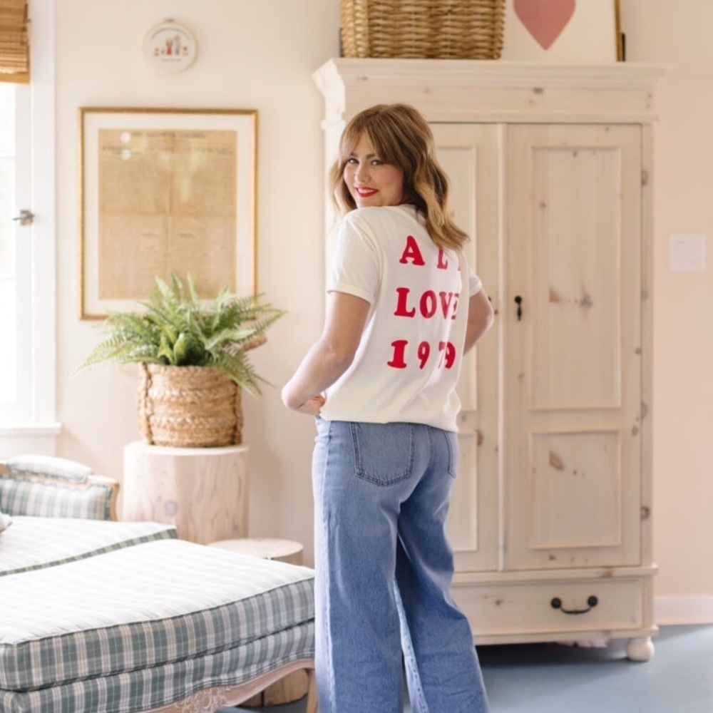 Jillian Harris X Joe Fresh All Love White Tee with Red Print - Picture 2 of 9